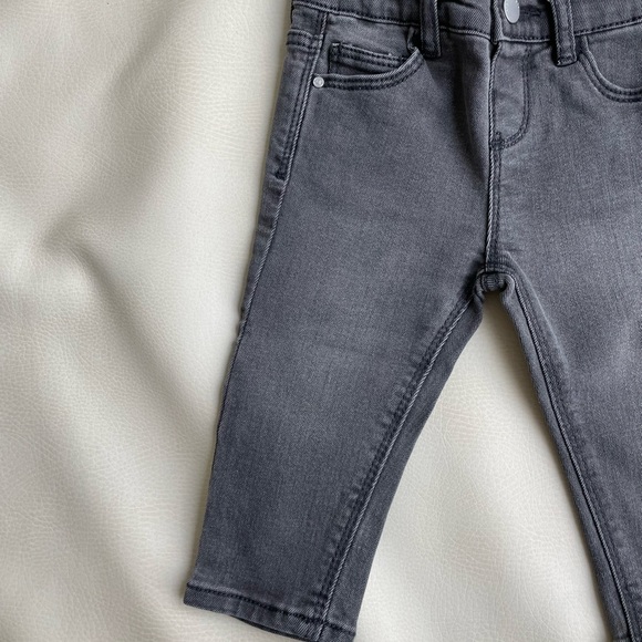 Zara Baby Jeans 6-9months - Picture 3 of 8